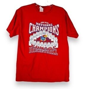 KU‎ Jayhawks Shirt Mens Size Medium 2008 NCAA Champs Kansas Basketball Y2K Merch
